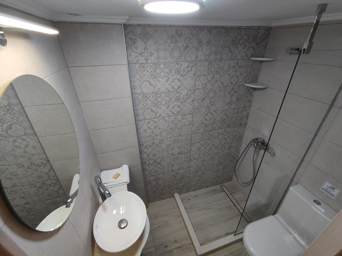 Filoxenia Apartments 2 Palaiochora Quarto foto