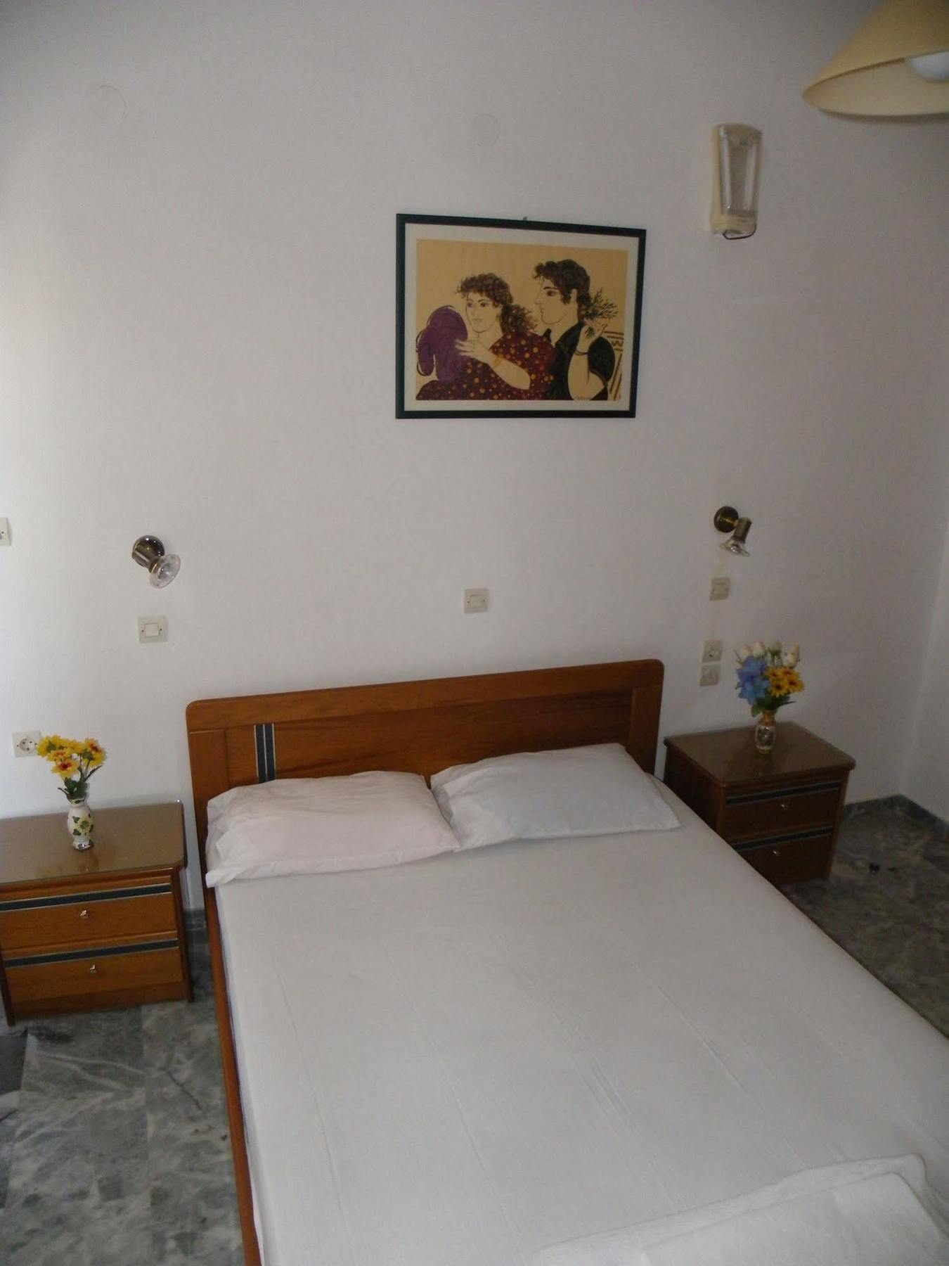 Filoxenia Apartments 2 Palaiochora Exterior foto
